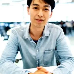 Автор блога Simo.kz